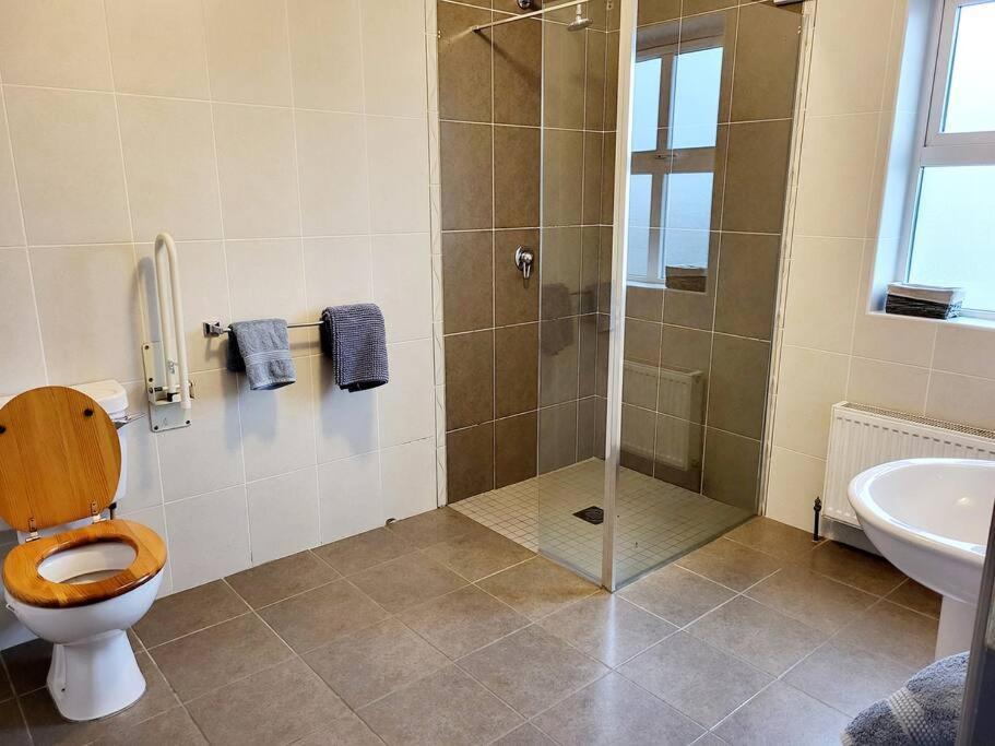 Clairhouse Accommodation Lahinch Esterno foto